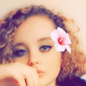 Meet your Posher, Alanna